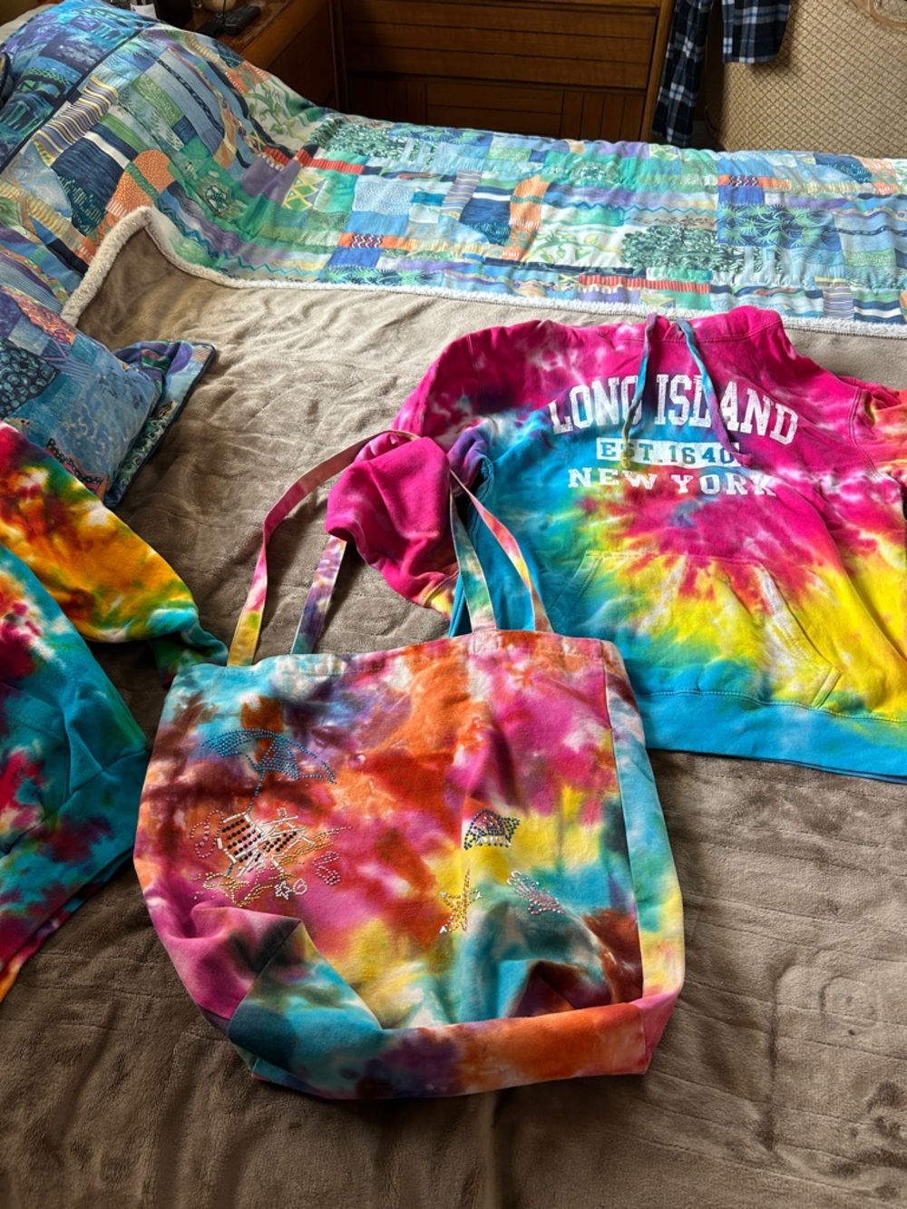 NWOT Tie-Dye Canvas Beach/Tote Bag with Rhinestone Accent - Multicolor